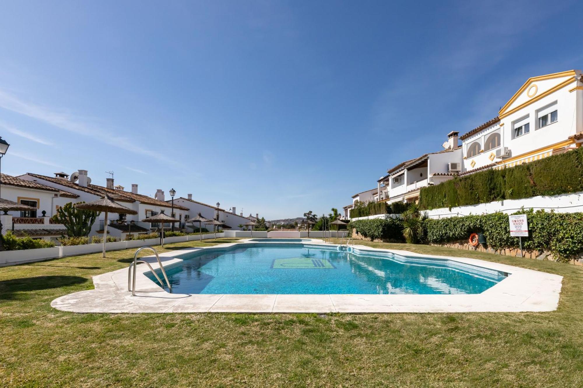 Casa Jardines Del Sol J2 Marbella