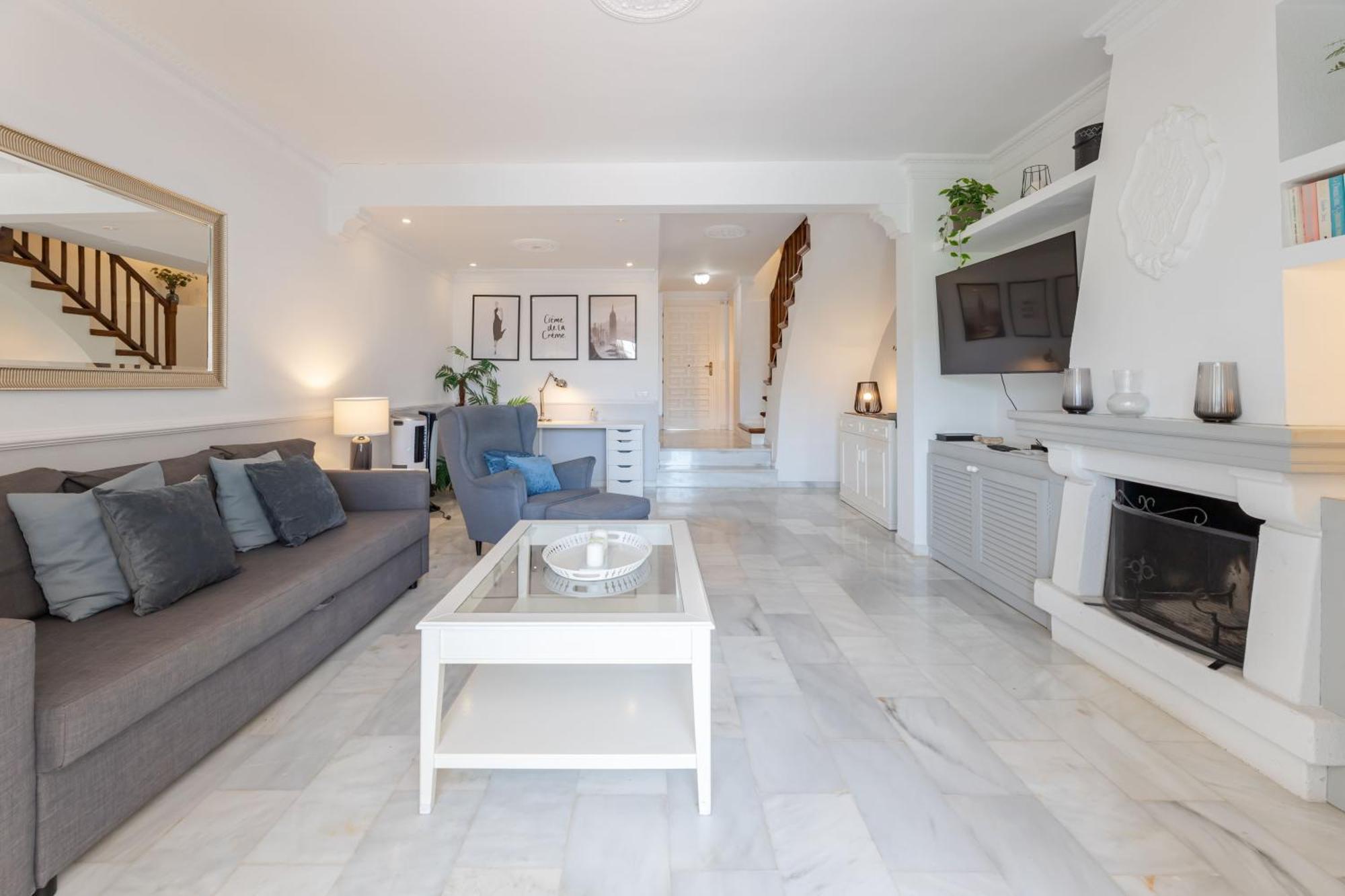 Casa Jardines Del Sol J2 Holiday home Marbella